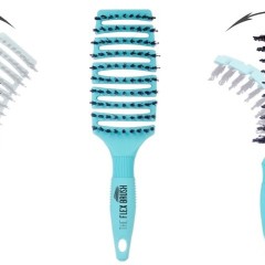 Flex Brush: The Perfect Detangler for Wet or Dry Hair