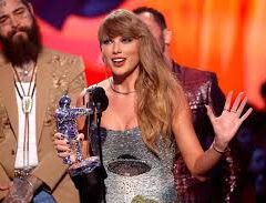 Taylor Swift: Queen of the VMAs, Again